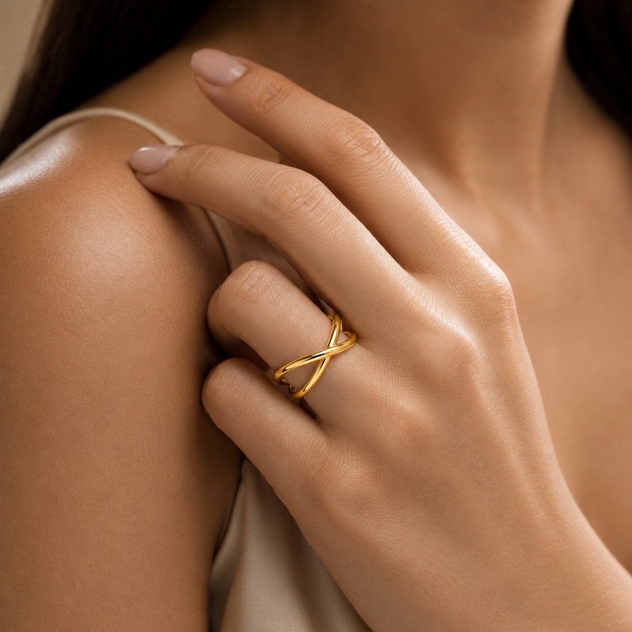 Semijoia Anel Ajustável X 13mm Banho Ouro 18K