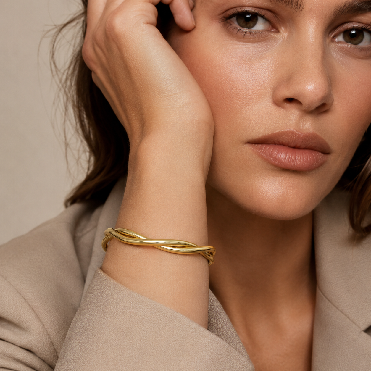 Semijoia Pulseira Bracelete Fio Trançado 70mm Banho Ouro 18K