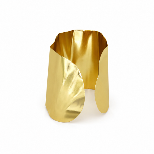 Semijoia Pulseira Bracelete Martelado 70mm Banho Ouro 18K