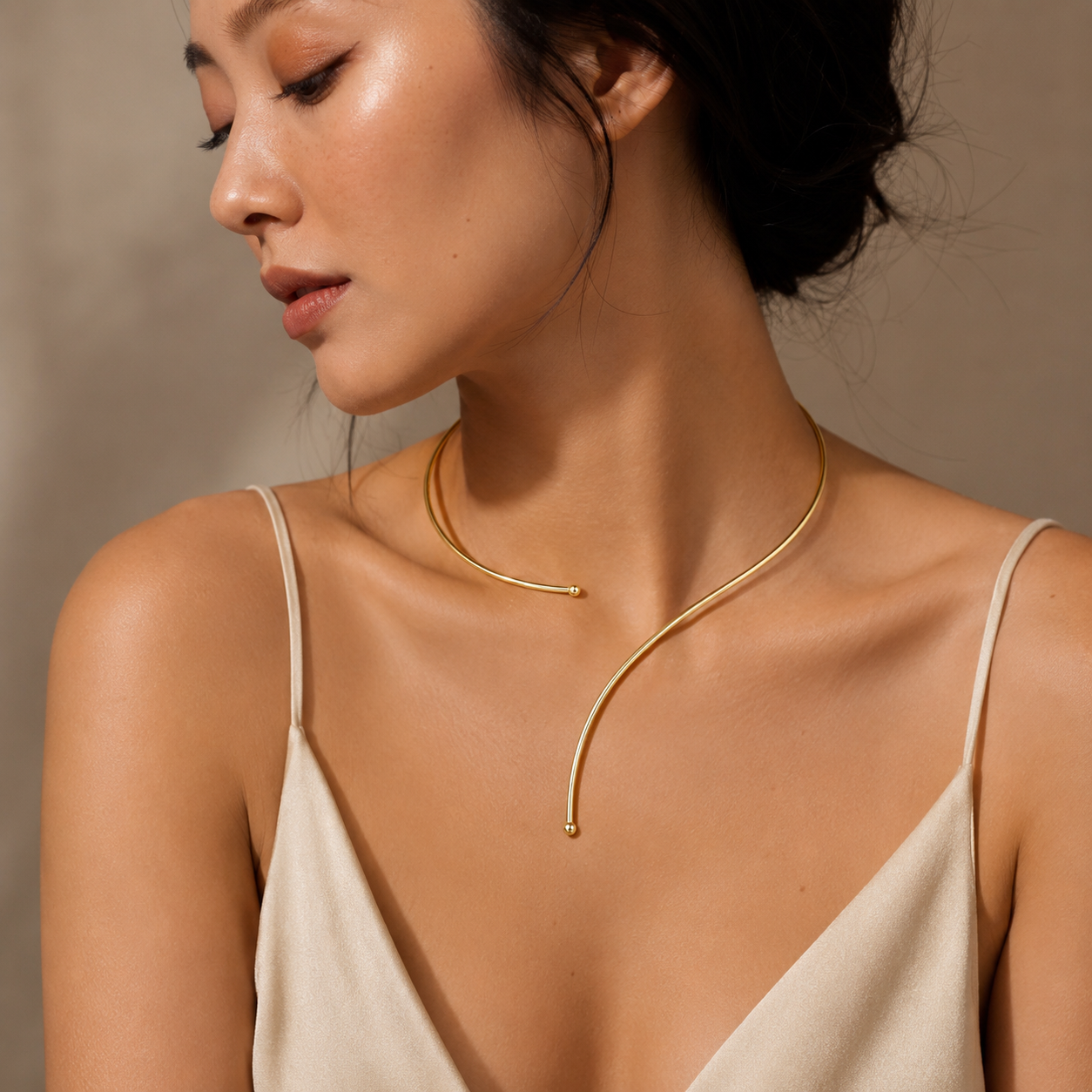 Semijoia Colar Choker Aro Fio Reto 18cm Banho Ouro 18K