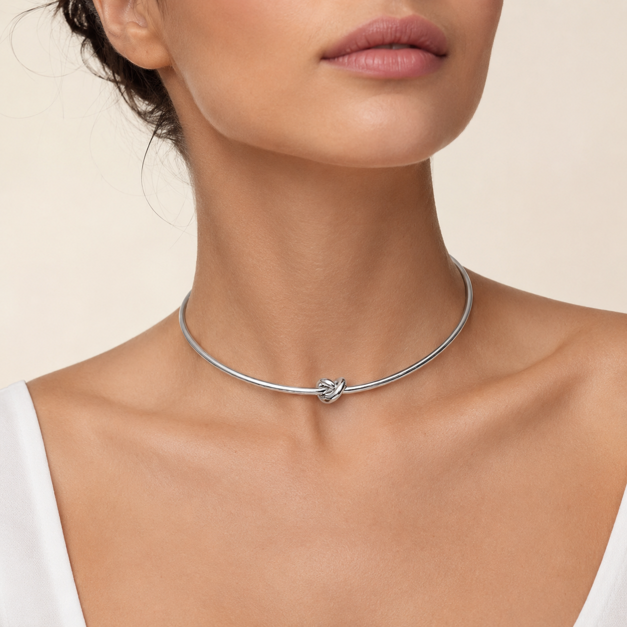 Semijoia Colar Choker Aro Nozinho 12,5cm Banho Ródio