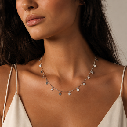 Semijoia Colar Choker Corações 40cm Banho Ródio
