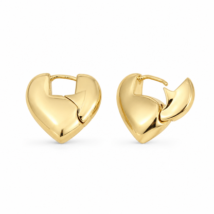 Semijoia Brinco Coração Liso Pequeno 18mm Banho Ouro 18K