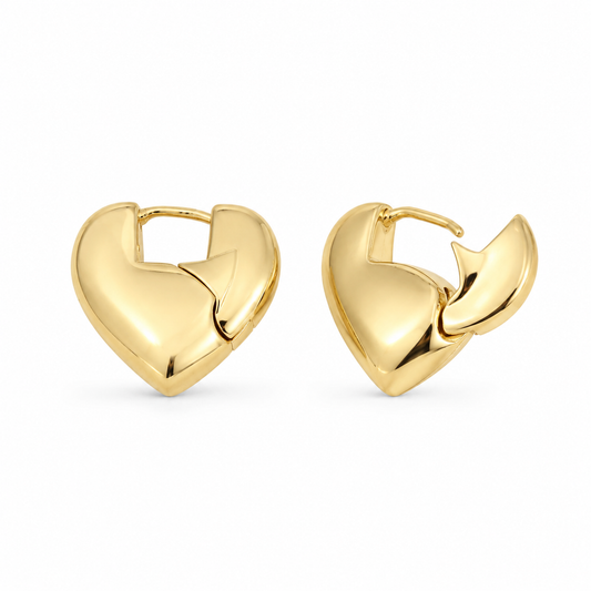 Semijoia Brinco Coração Liso Pequeno 18mm Banho Ouro 18K
