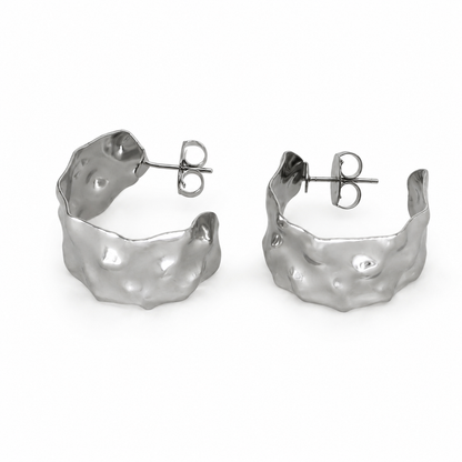 Semijoia Brinco Argola Orgânica 25mm Banho Ródio