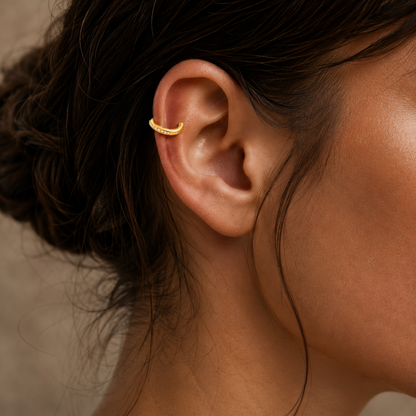 Semijoia Brinco Piercing Fake Cravejado 15mm Banho Ouro 18K