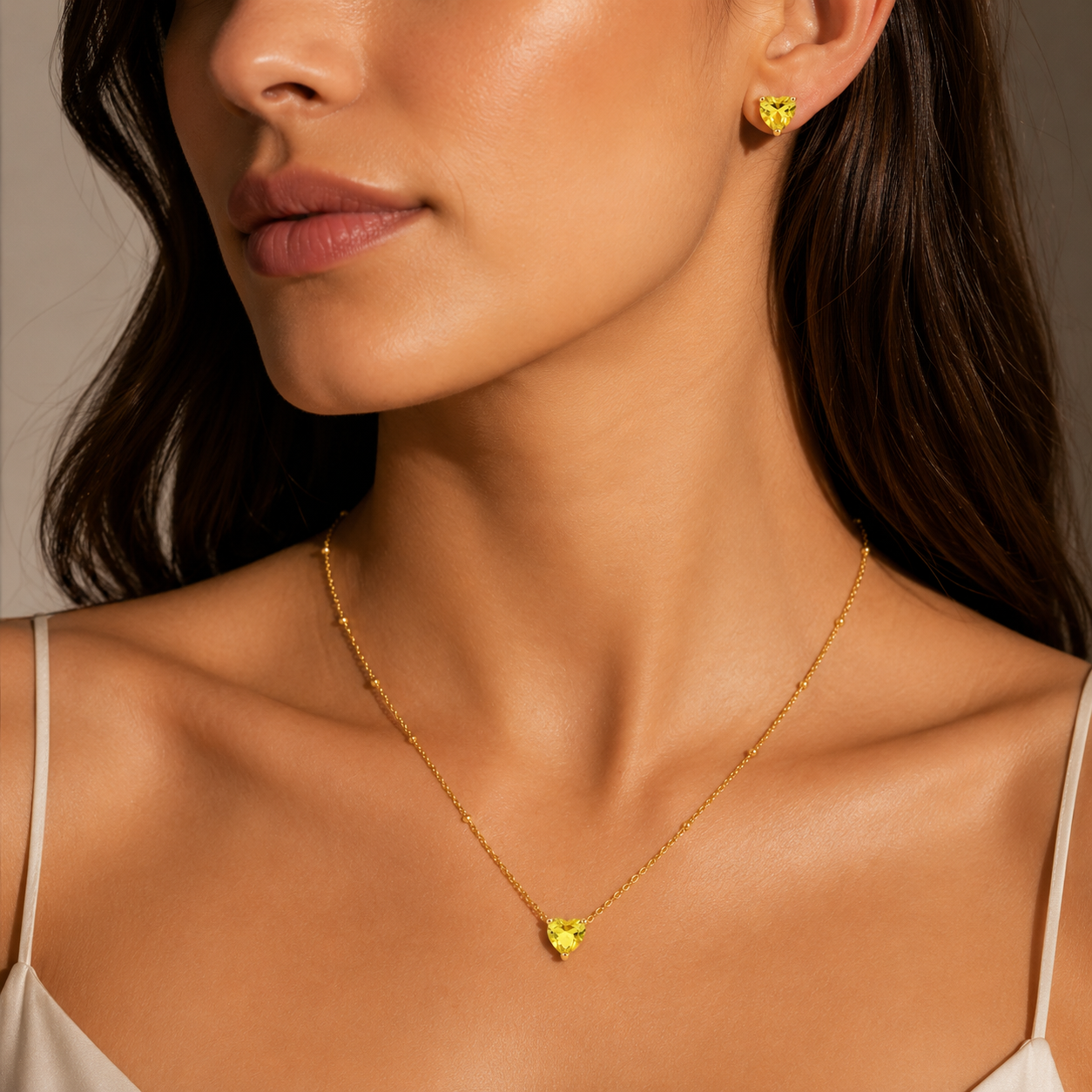 Semijoia Conjunto Bolinha E Coração Amarelo 45cm Colar Banho Ouro 18K