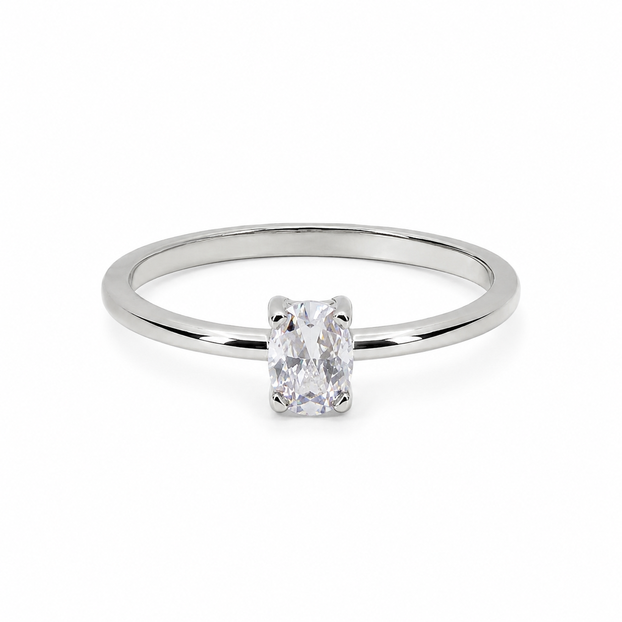 Semijoia Anel Solitário Zircônia Oval 4mm Aro 14 Banho Ródio