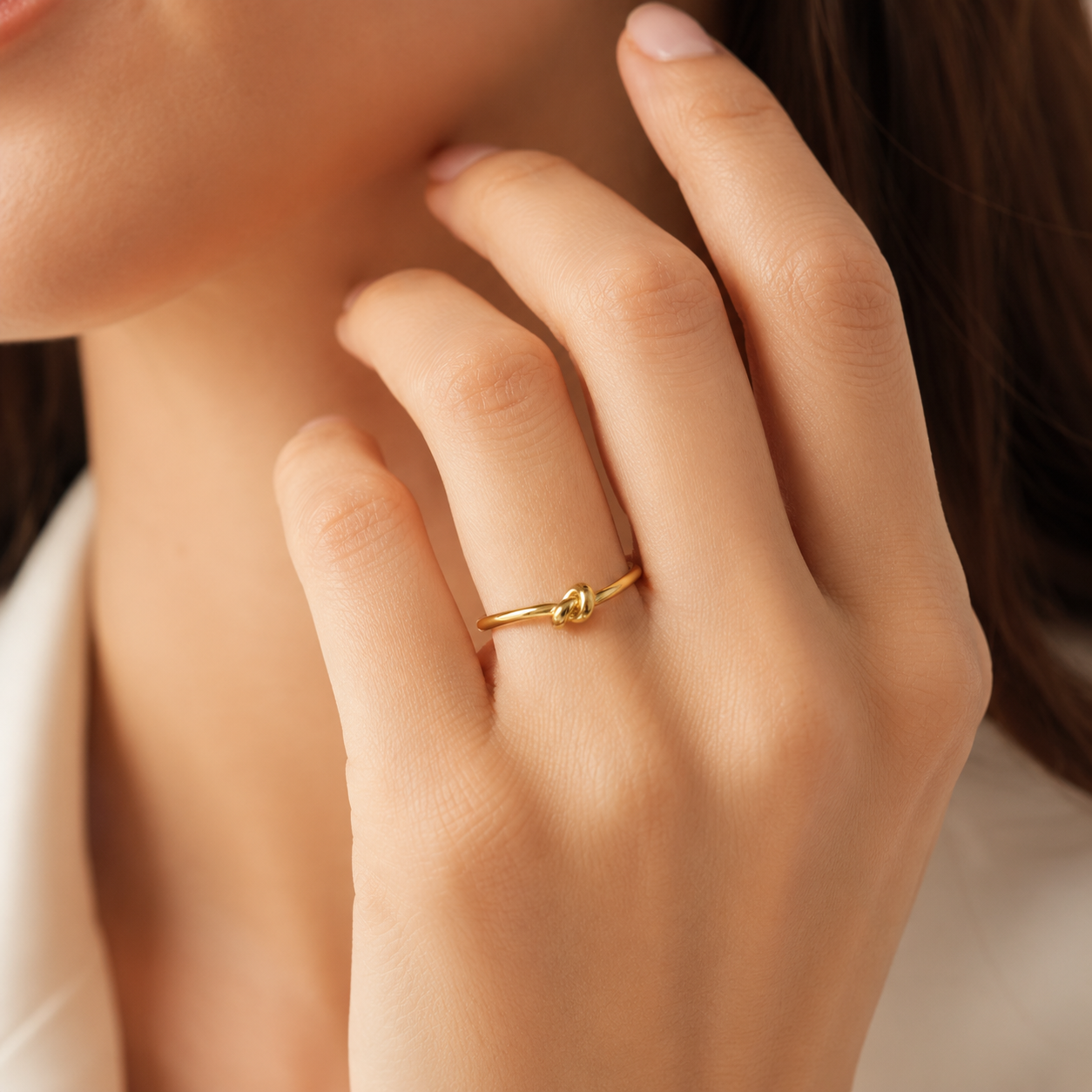 Semijoia Anel Ajustável Nozinho 3mm Banho Ouro 18K