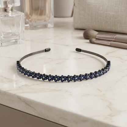 Tiara com Strass Aplicado