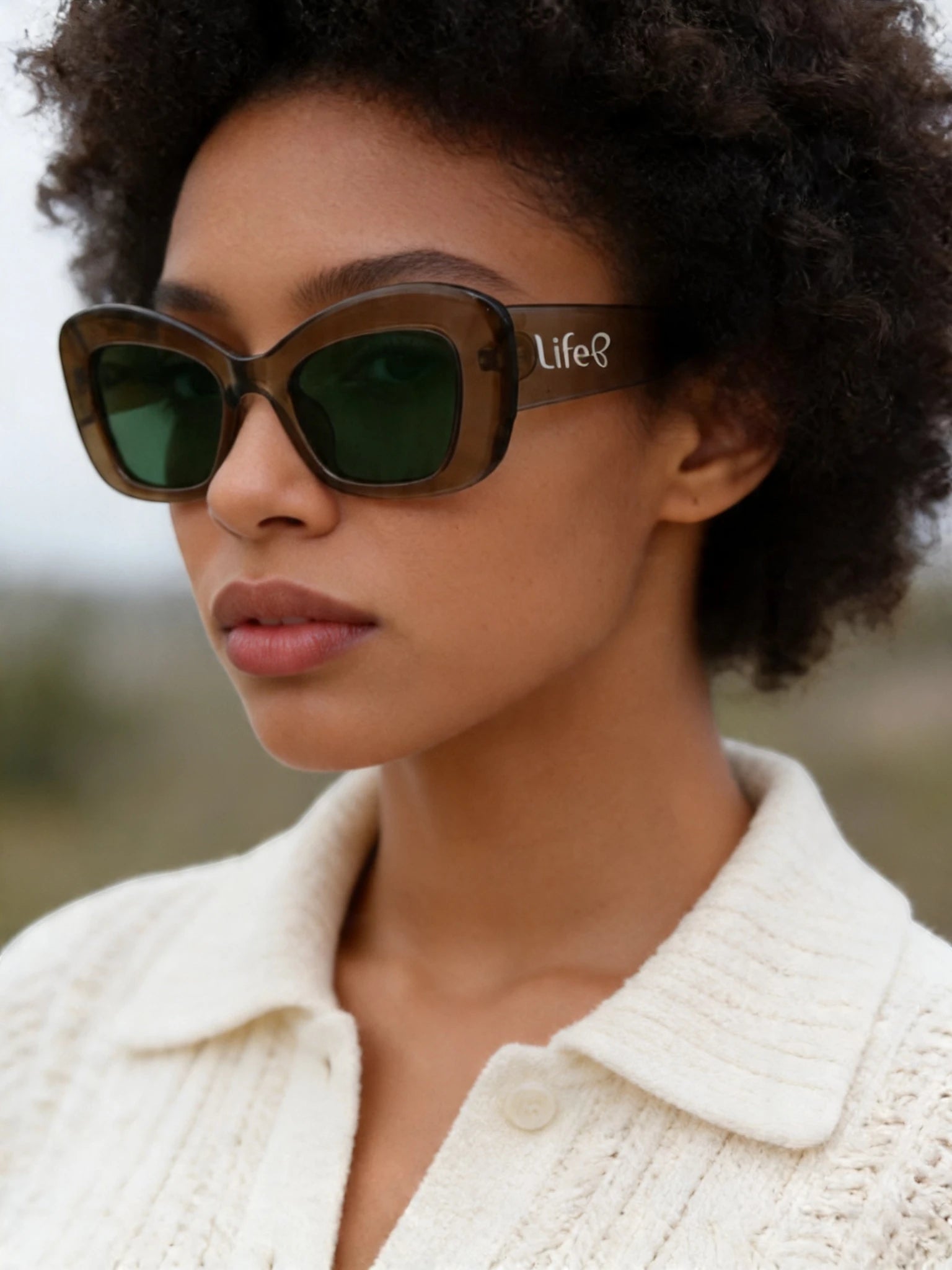 Óculos De Sol Feminino Milão Retangular UV 400